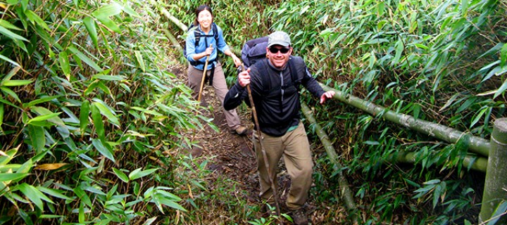Kinh nghiệm leo núi Fansipan an toàn khi đi du lịch Sapa