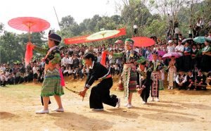 Lễ hội đền Trung Đô ở Lào Cai