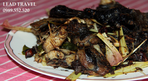 thịt gà đen sapa