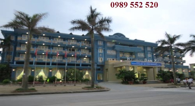 khach san xanh cua lo
